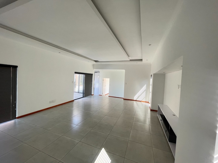 4 Bedroom Property for Sale in Wild Olive Estate Free State